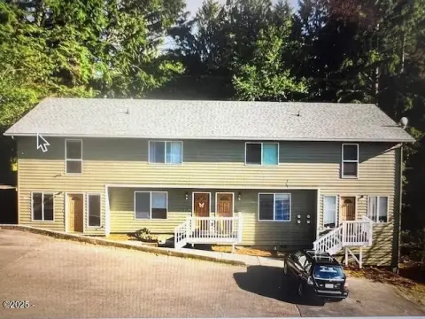 Depoe Bay Investment 4-Plex