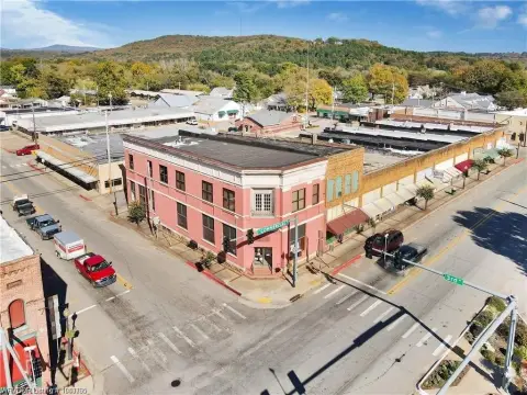 Historic Office Building in Ozark