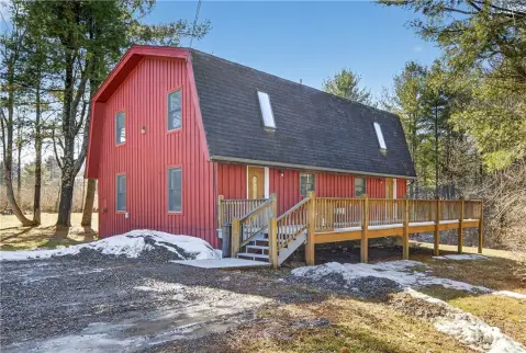 Ithaca Duplex on Acre Lot