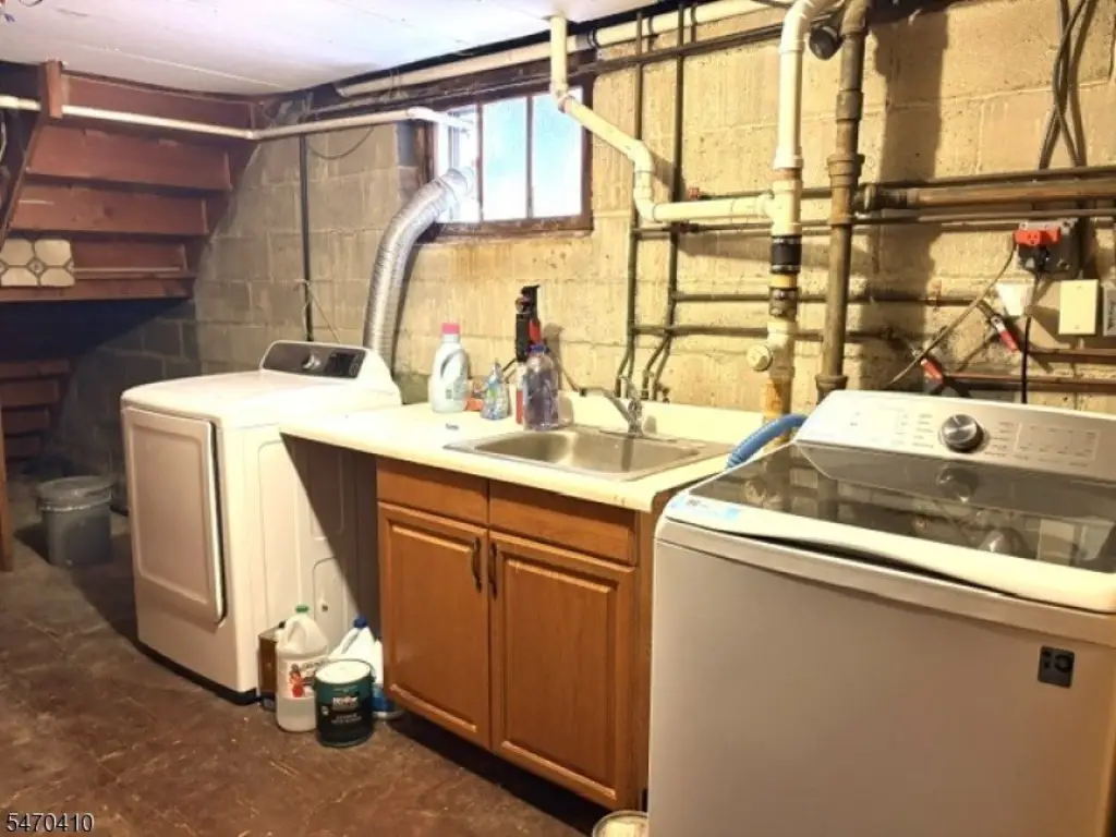 Picture 16