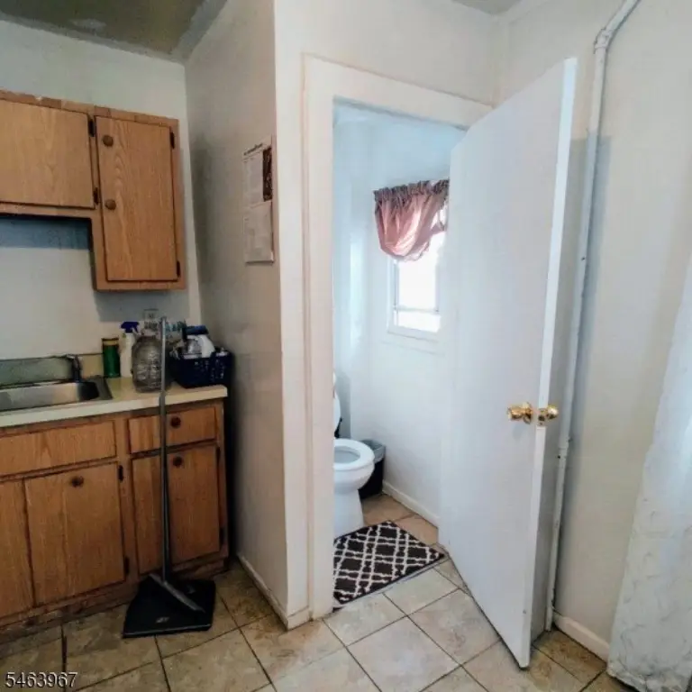 Picture 12