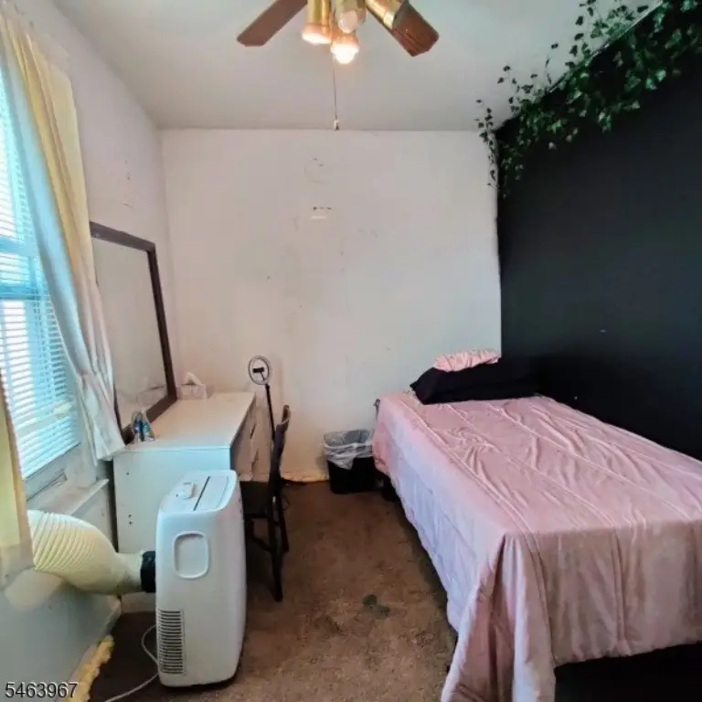 Picture 25