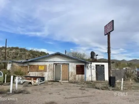 Hayden Commercial Building and Land