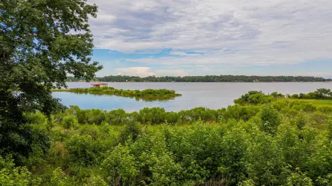 Waterfront Lot on Lake Bob