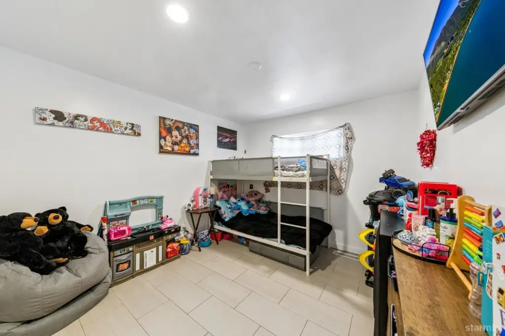 Picture 23