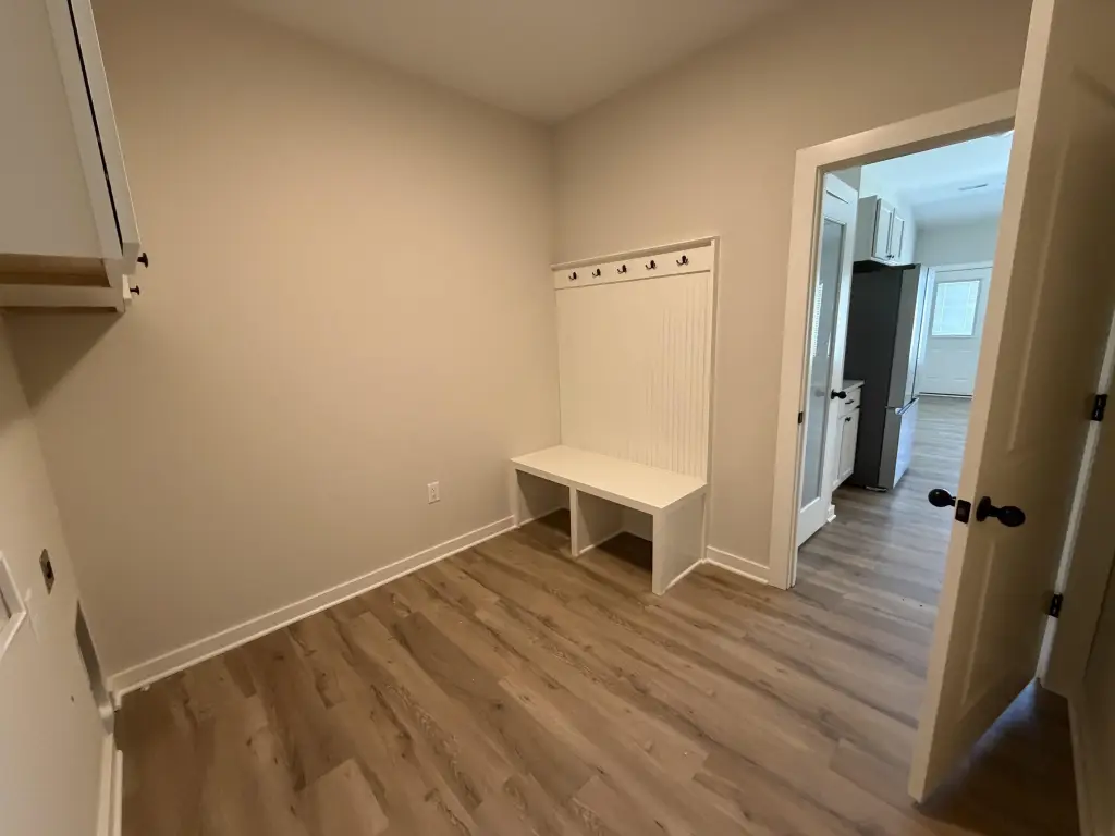 Picture 4