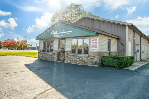 Versatile Commercial Building in Benton Harbor