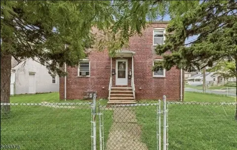 Duplex with Finished Basement