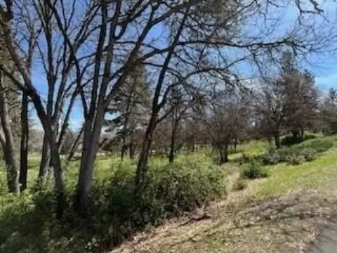 Running Y Lakeside Residential Lot