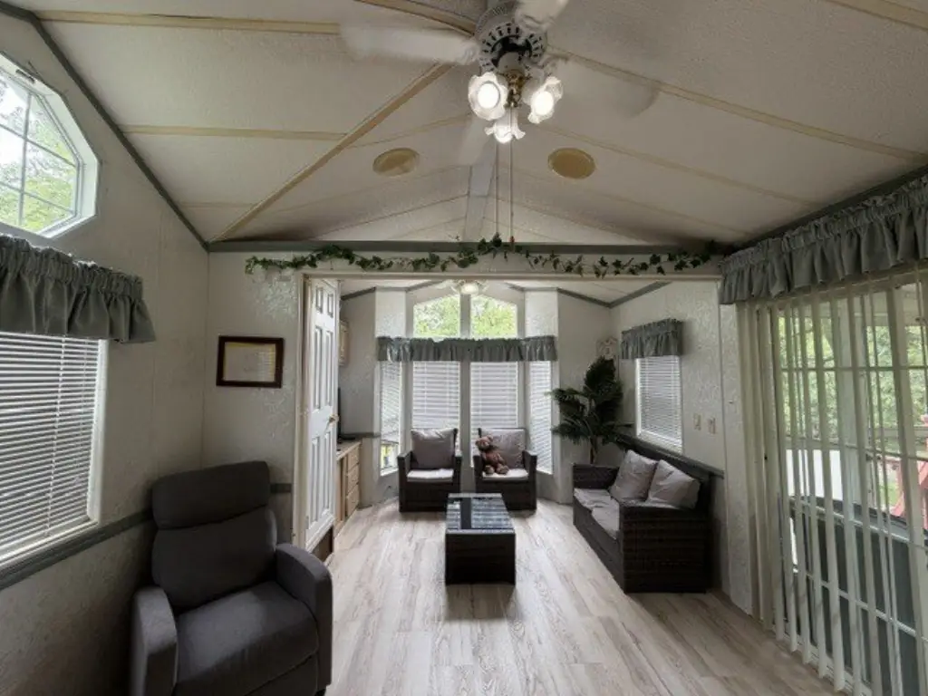 Picture 8