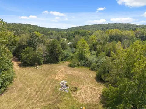 8.5 Acres Near Greer's Ferry