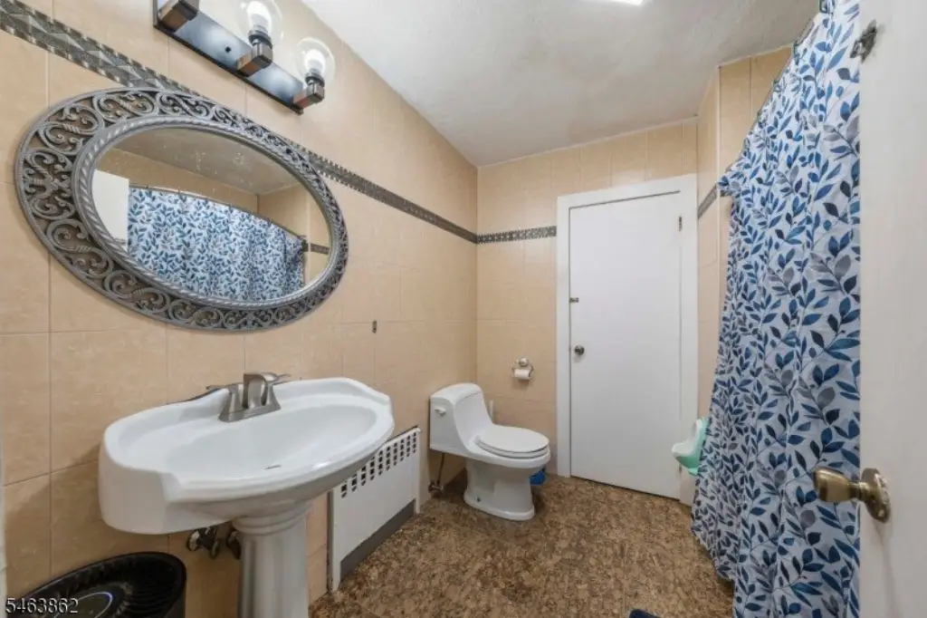 Picture 9