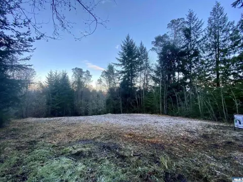 2.6 Acres Build-Ready Land