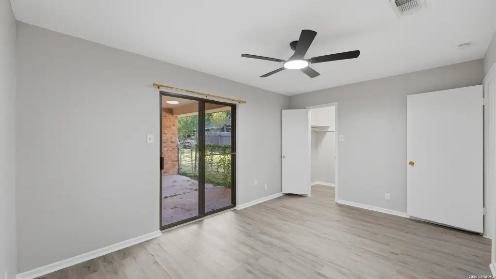 Picture 30