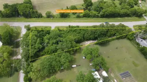 Corsicana Corner Lot: 1.01 Acres