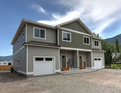 Brand-New Duplex with Central Air