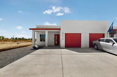 Like-New Duplex in Booming Neighborhood