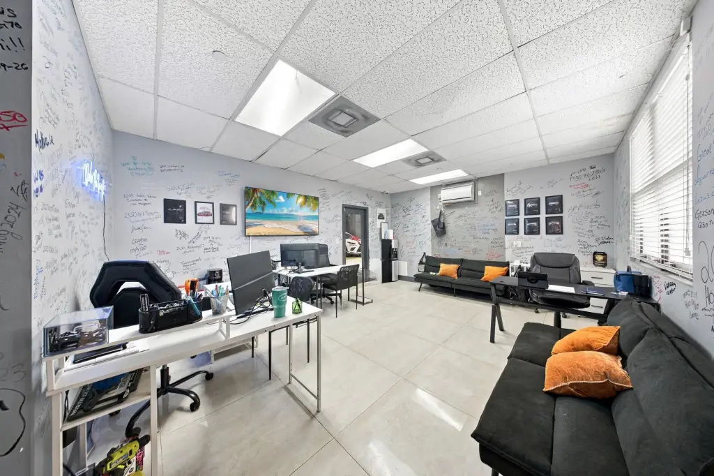 Picture 38