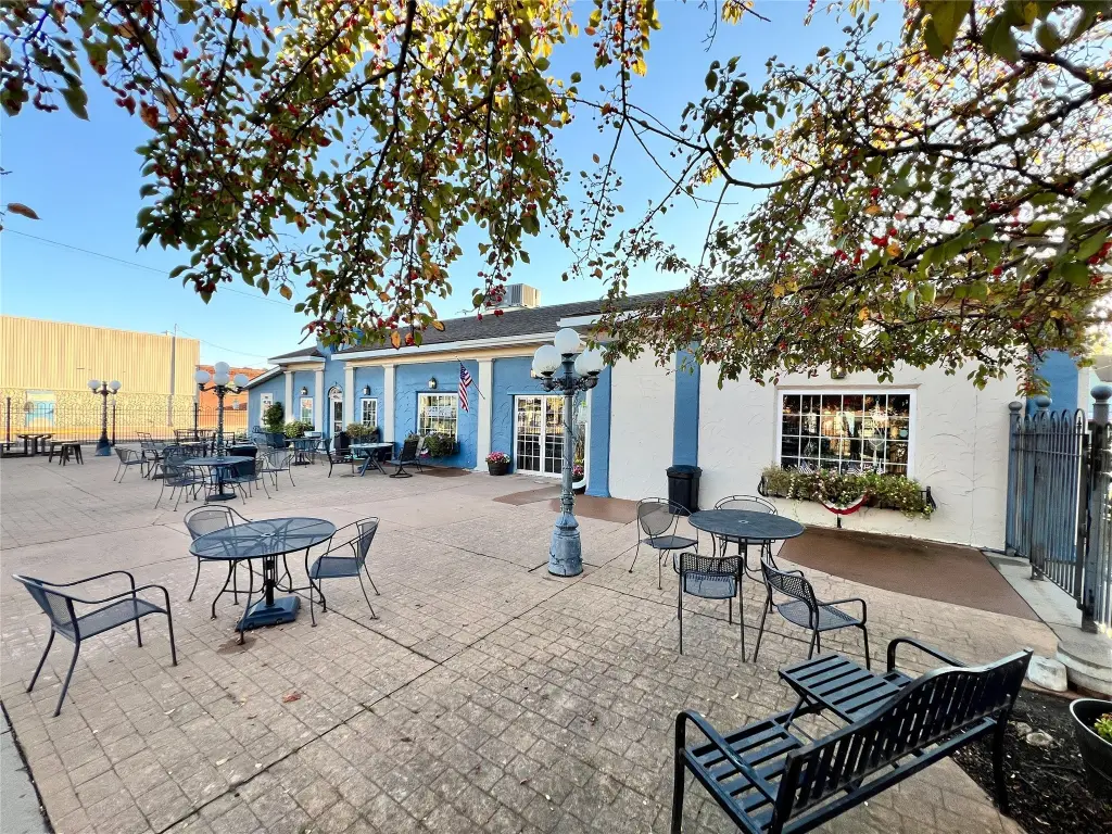 Picture 4