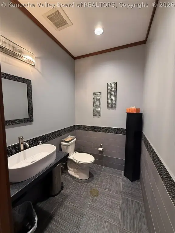 Picture 30