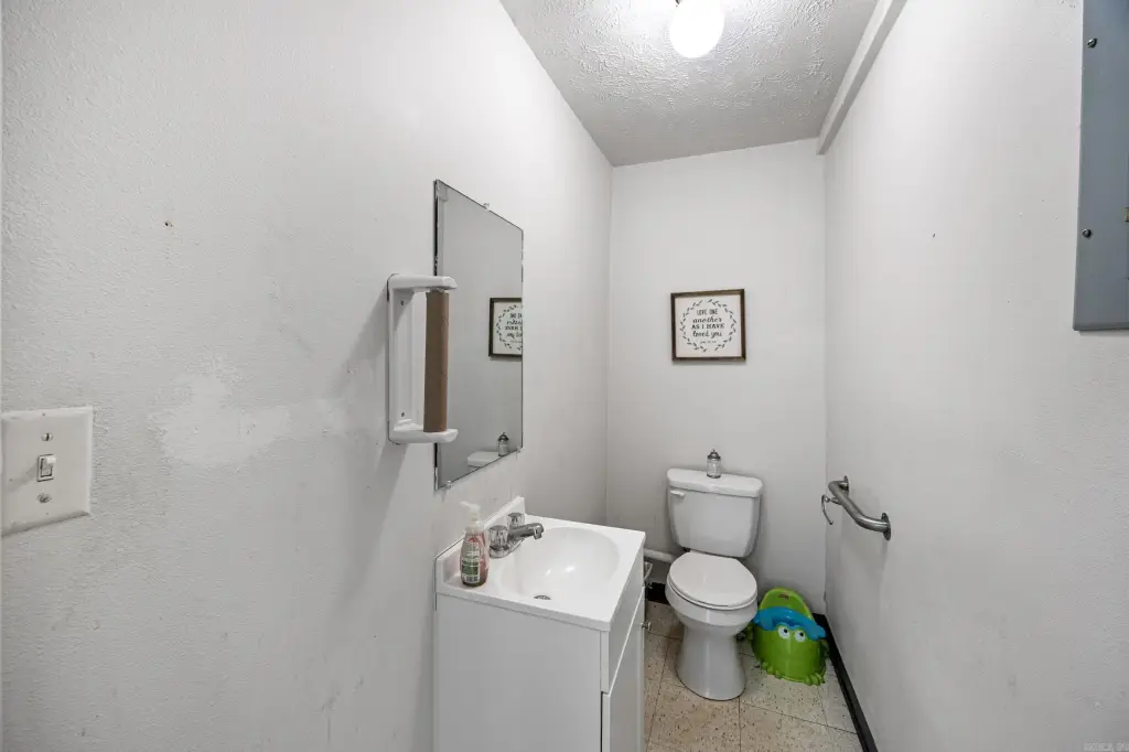 Picture 30