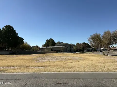 Residential Land in El Paso, TX