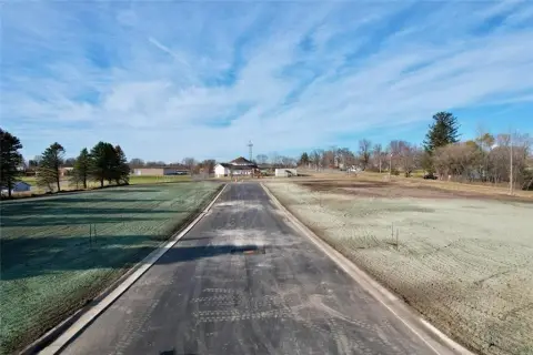 Buildable Lot in Pinewood Estates