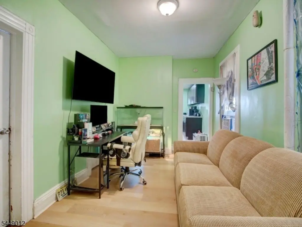 Picture 21