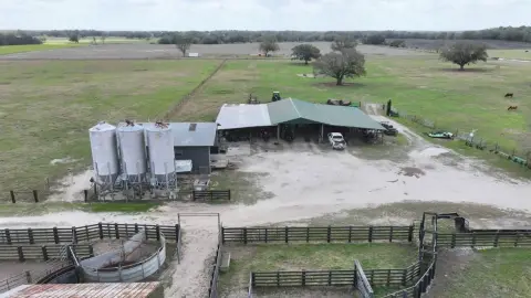 Morriston Ranch with Turnkey Cattle Setup