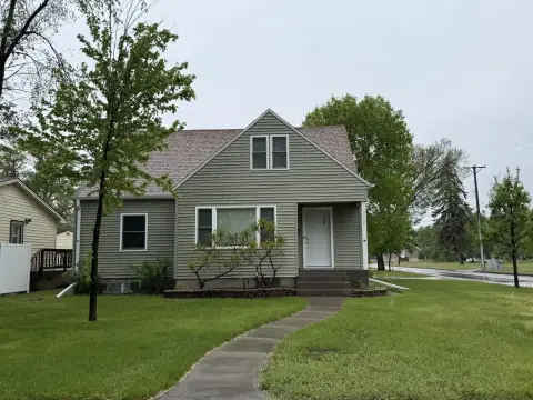 Remodeled Multi-Family Home in Aberdeen
