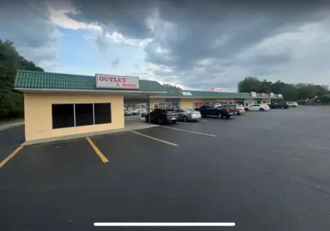 Retail Space in Tavares, FL