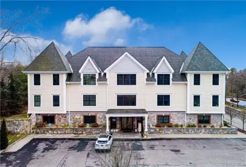 Prime Commercial Space in Pawling