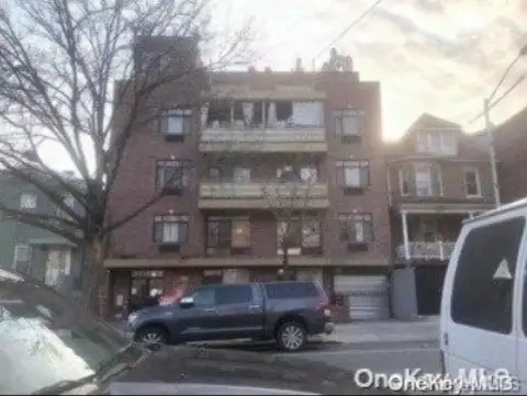 Corona Multifamily Building with Parking