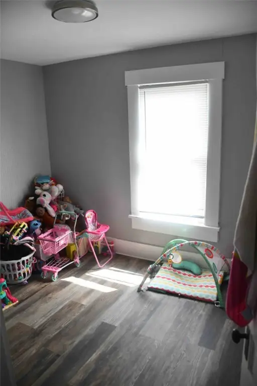 Picture 19