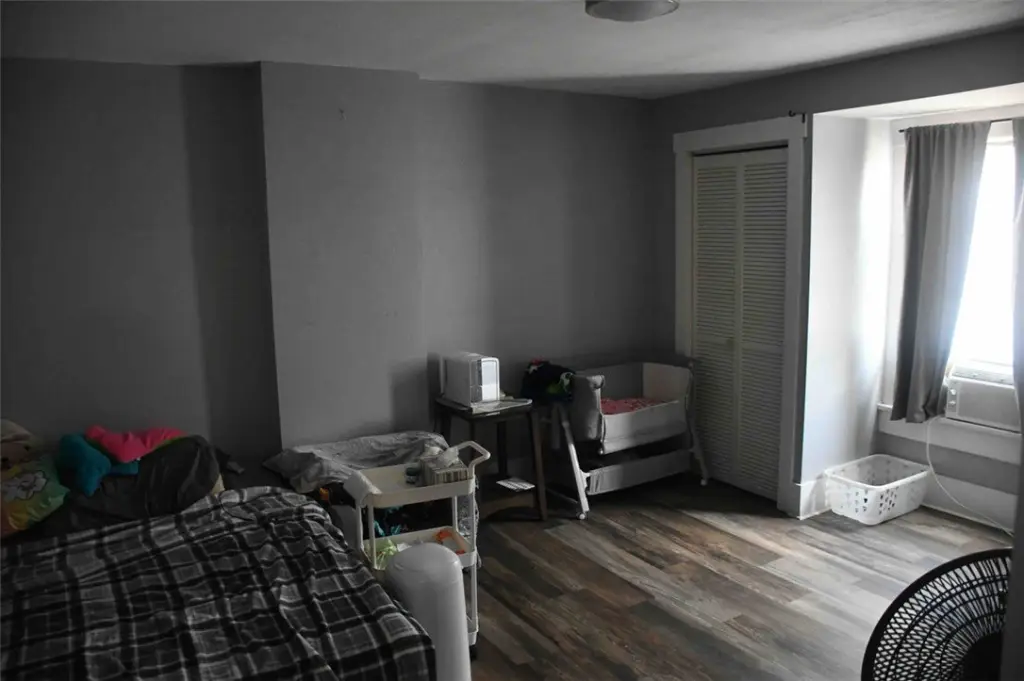 Picture 18