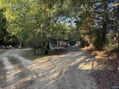 Commercial Land