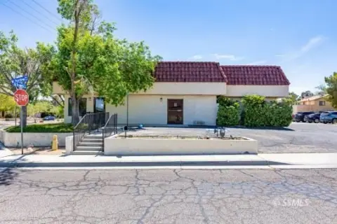 Commercial Building in Ridgecrest, CA