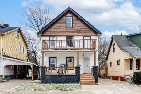 Partially Occupied Duplex With Two Units