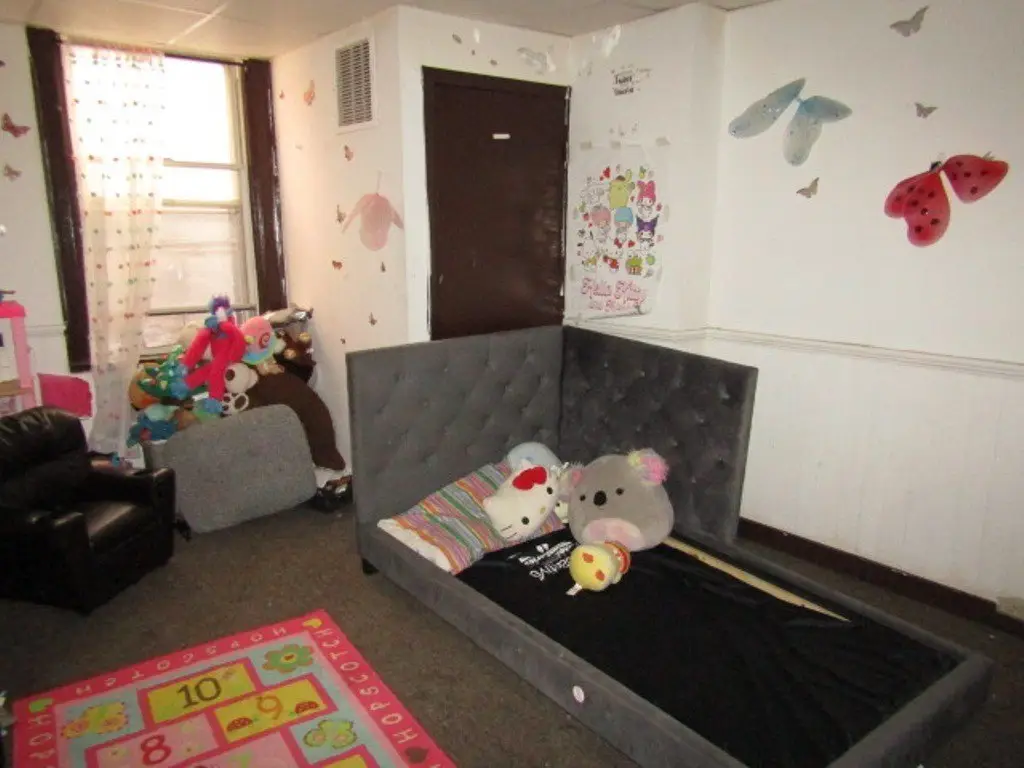 Picture 11