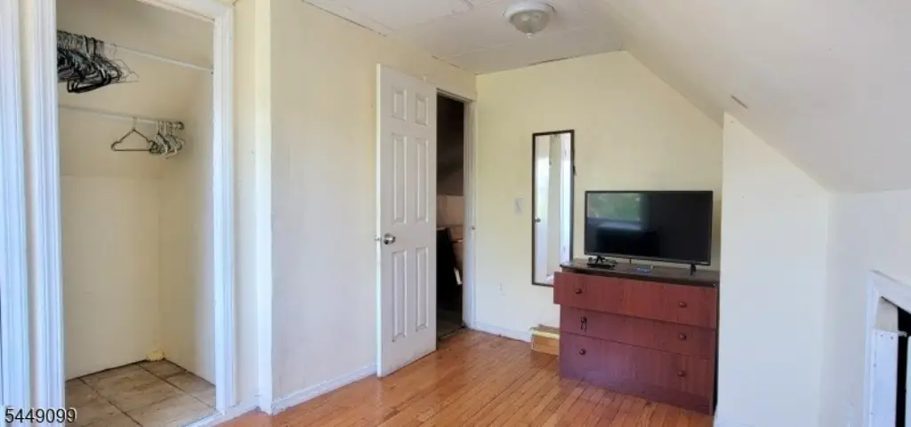 Picture 24