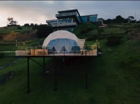 Glamping Business Opportunity in FL