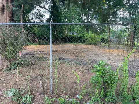 Fenced Lot in Marion, SC
