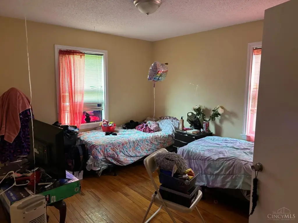 Picture 19