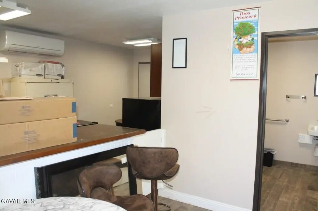 Picture 7