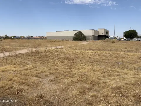 C5 Commercial Land