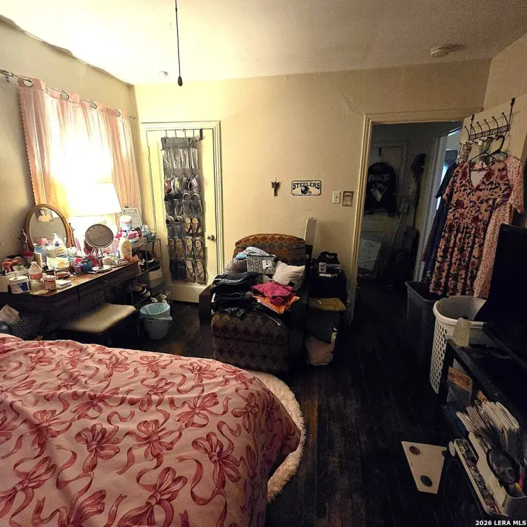Picture 10