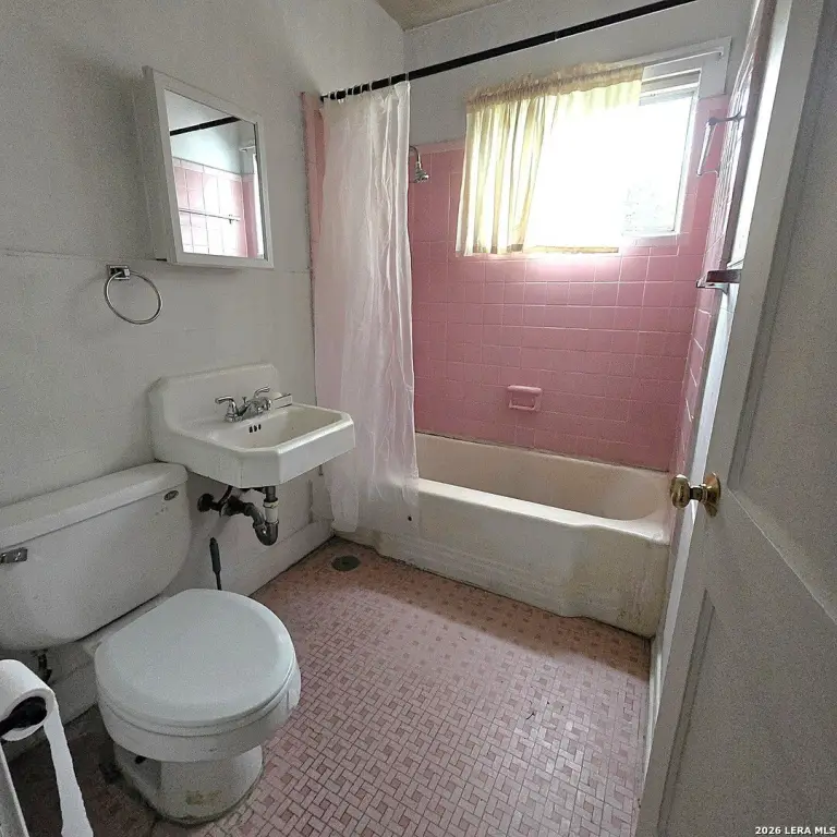 Picture 19