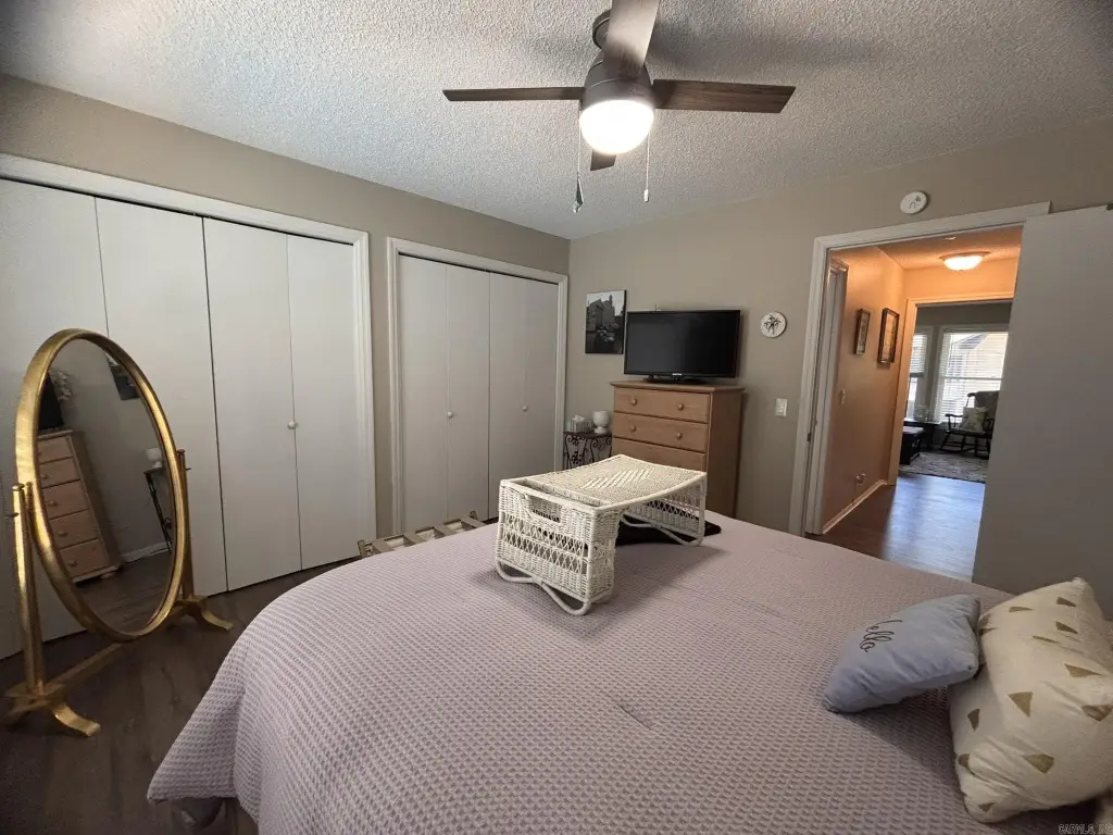 Picture 25