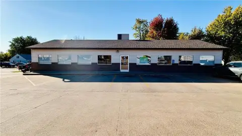 Worthington Corner Commercial Property For Sale