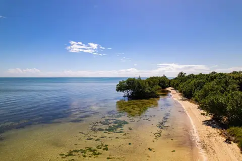Oceanfront Acreage in Islamorada, FL